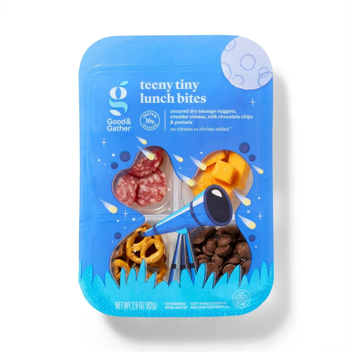 Teeny Tiny Lunch Bites Uncured Dry Sausage Nuggets, Cheddar Cheese, Milk Chocolate Chips & Pretzels 2.9oz - Good & Gather™"